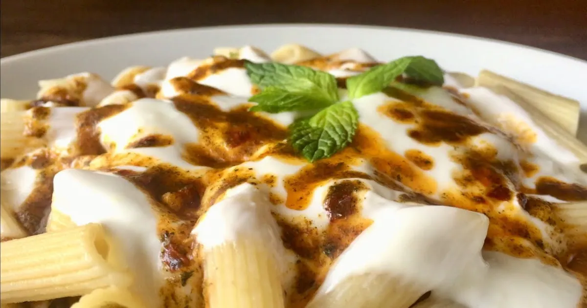 Turkish Pasta with Yogurt: How to Make It?