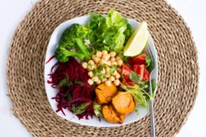 What Do Vegetarians Eat? Complete Guide to Vegetarian Diet & Meal Ideas 5 Simple Buddha Bowl